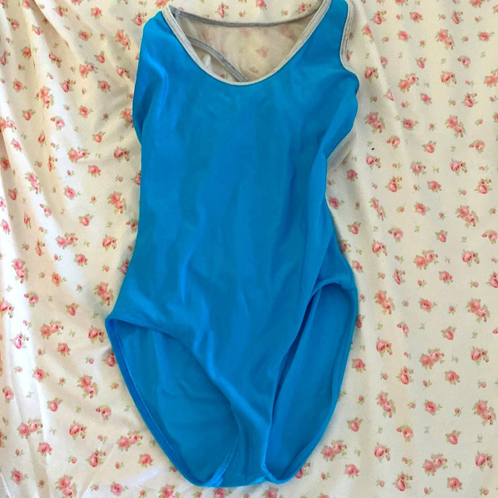 blue alex yumiko